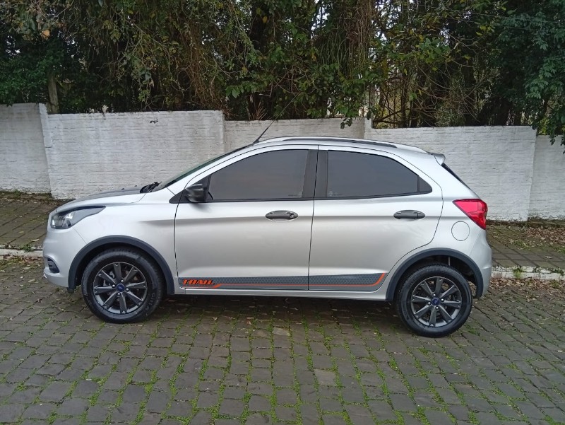 FORD KA TRAIL 1.0 2018/2018 ALTERNATIVA VEÍCULOS LAJEADO / Carros no Vale