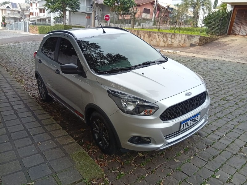 FORD KA TRAIL 1.0 2018/2018 ALTERNATIVA VEÍCULOS LAJEADO / Carros no Vale