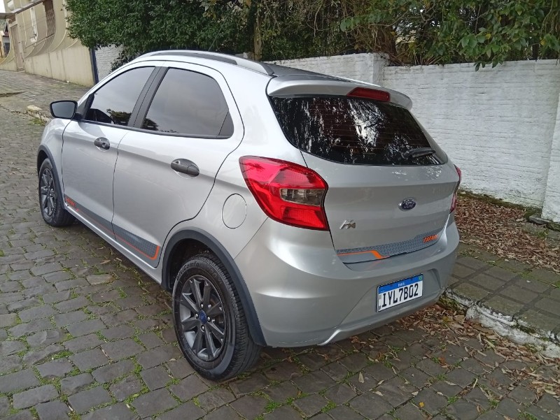 FORD KA TRAIL 1.0 2018/2018 ALTERNATIVA VEÍCULOS LAJEADO / Carros no Vale