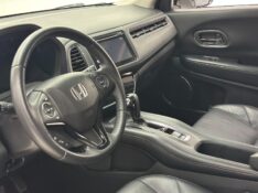 HONDA HR-V 1.8 16V FLEX TOURING 4P AUTOMÁTICO 2018/2018 MAIS FÁCIL VEÍCULOS SANTA CRUZ DO SUL / Carros no Vale