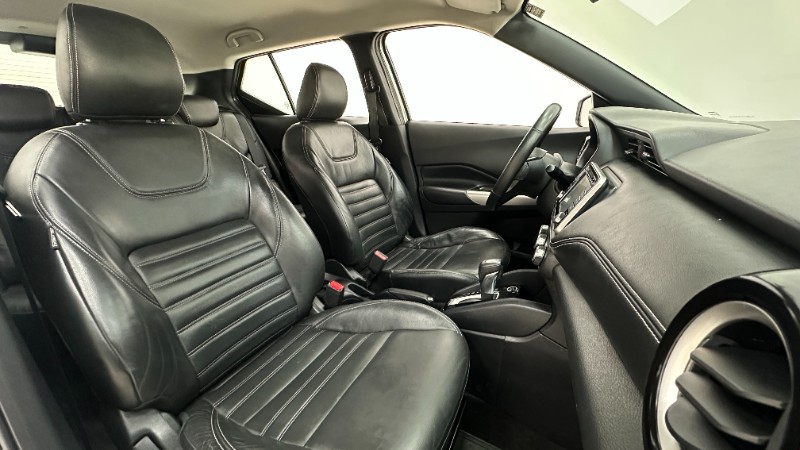 NISSAN KICKS 1.6 16V FLEX SV 4P XTRONIC 2018/2018 MAIS FÁCIL VEÍCULOS SANTA CRUZ DO SUL / Carros no Vale