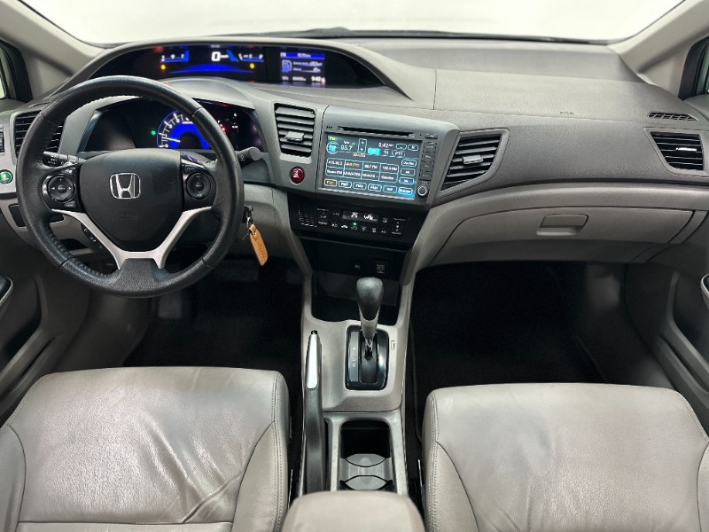 HONDA CIVIC 2.0 LXR 16V FLEX 4P AUTOMÁTICO 2014/2014 MAIS FÁCIL VEÍCULOS SANTA CRUZ DO SUL / Carros no Vale