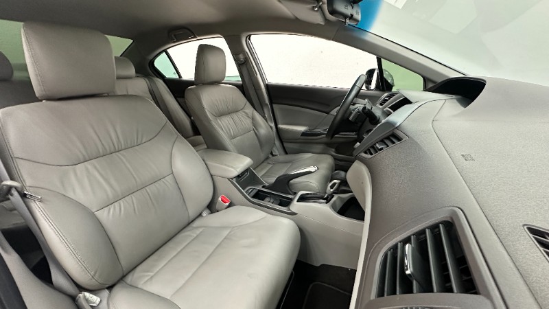 HONDA CIVIC 2.0 LXR 16V FLEX 4P AUTOMÁTICO 2014/2014 MAIS FÁCIL VEÍCULOS SANTA CRUZ DO SUL / Carros no Vale