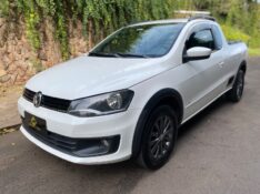 VOLKSWAGEN SAVEIRO TREND 1.6 2013/2014 ESTAÇÃO DO CARRO ESTRELA / Carros no Vale