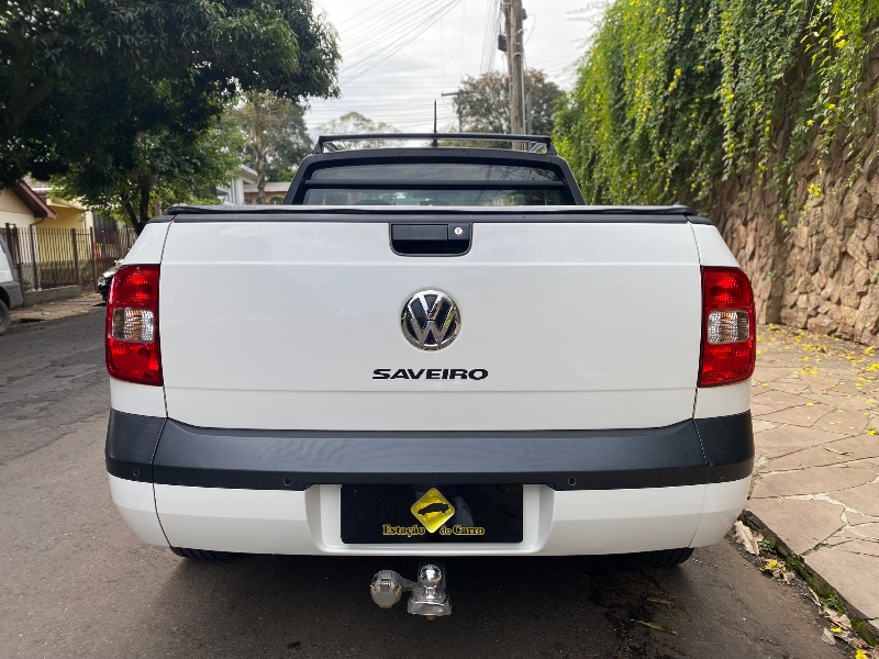 VOLKSWAGEN SAVEIRO TREND 1.6 2013/2014 ESTAÇÃO DO CARRO ESTRELA / Carros no Vale