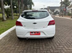 CHEVROLET ONIX HATCH JOY 1.0 8V FLEX 5P MEC. 2021/2021 ELY AUTOMÓVEIS LAJEADO / Carros no Vale