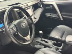 TOYOTA RAV-4 2.0 4X4 16V AUT. 2014/2014 MAIS FÁCIL VEÍCULOS SANTA CRUZ DO SUL / Carros no Vale