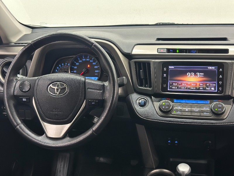 TOYOTA RAV-4 2.0 4X4 16V AUT. 2014/2014 MAIS FÁCIL VEÍCULOS SANTA CRUZ DO SUL / Carros no Vale