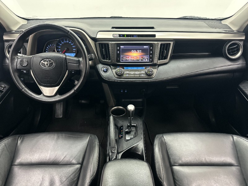 TOYOTA RAV-4 2.0 4X4 16V AUT. 2014/2014 MAIS FÁCIL VEÍCULOS SANTA CRUZ DO SUL / Carros no Vale