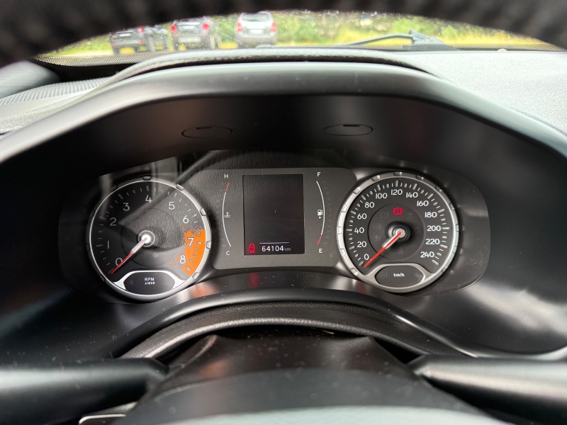 JEEP RENEGADE 1.8 16V FLEX SPORT 4P AUTOMÁTICO 2021/2021 ELY AUTOMÓVEIS LAJEADO / Carros no Vale