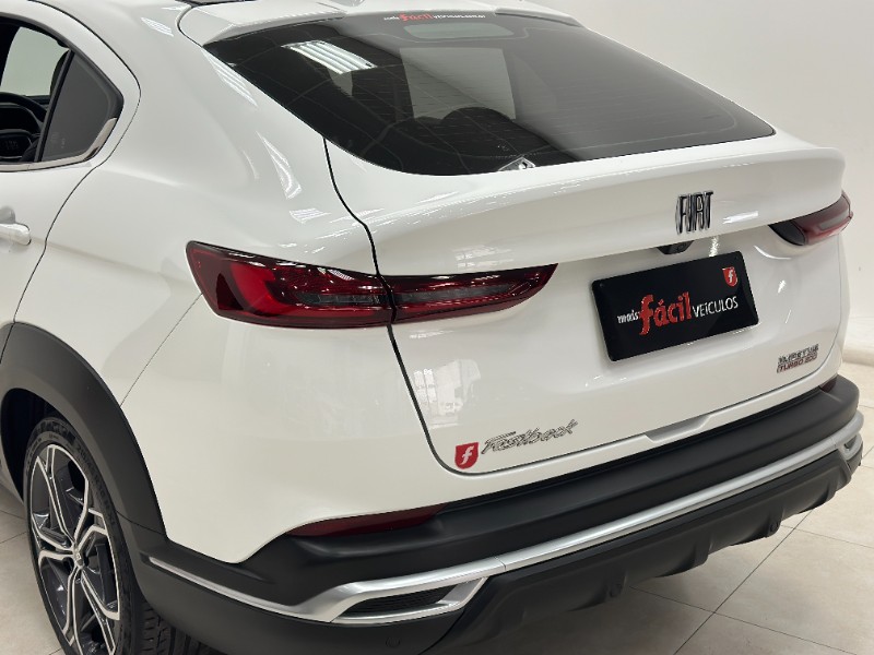 FIAT FASTBACK 1.0 TURBO 200 FLEX IMPETUS CVT 2023/2023 MAIS FÁCIL VEÍCULOS SANTA CRUZ DO SUL / Carros no Vale