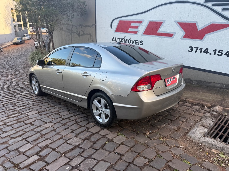 HONDA CIVIC 1.8 LXS 16V FLEX 4P AUTOMÁTICO 2008/2008 ELY AUTOMÓVEIS LAJEADO / Carros no Vale
