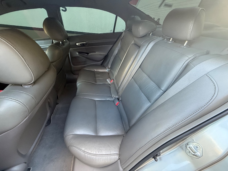 HONDA CIVIC 1.8 LXS 16V FLEX 4P AUTOMÁTICO 2008/2008 ELY AUTOMÓVEIS LAJEADO / Carros no Vale