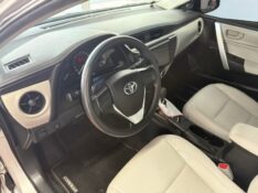 TOYOTA COROLLA 1.8 GLI 2018/2018 RIGAUTO VEÍCULOS VENÂNCIO AIRES / Carros no Vale