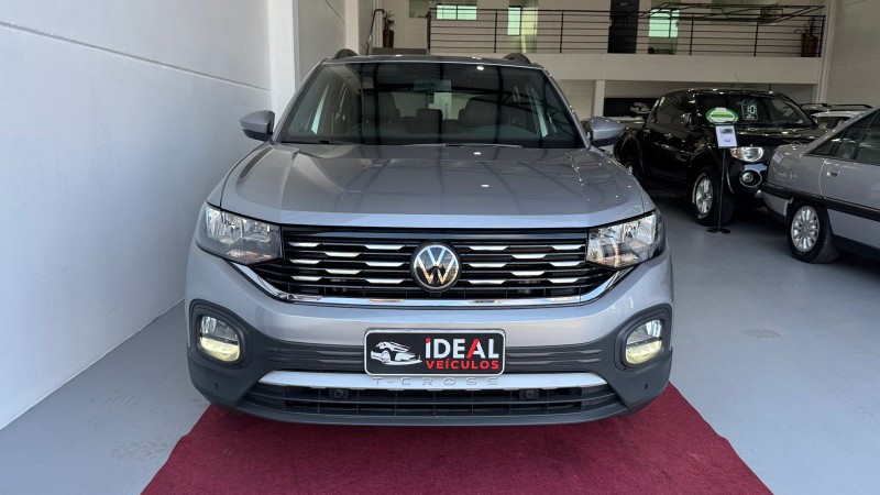 VOLKSWAGEN T-CROSS 1.0 200 TSI COMFORTLINE /2024 IDEAL VEÍCULOS LAJEADO / Carros no Vale