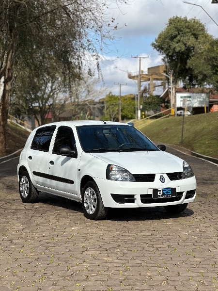 RENAULT CLIO HATCH CLIO 1.0 CAMPUS 16V FLEX 4P MANUAL 2012/2012 BRS VEÍCULOS BOM RETIRO DO SUL / Carros no Vale
