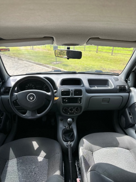 RENAULT CLIO HATCH CLIO 1.0 CAMPUS 16V FLEX 4P MANUAL 2012/2012 BRS VEÍCULOS BOM RETIRO DO SUL / Carros no Vale
