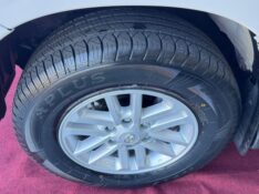 TOYOTA HILUX SW4 SRV D4-D 4X4 /2015 IDEAL VEÍCULOS LAJEADO / Carros no Vale