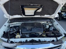 TOYOTA HILUX SW4 SRV D4-D 4X4 /2015 IDEAL VEÍCULOS LAJEADO / Carros no Vale