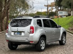 RENAULT DUSTER DYNAMIQUE 1.6 FLEX 16V MEC. 2014/2015 BRS VEÍCULOS BOM RETIRO DO SUL / Carros no Vale