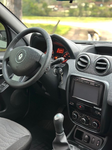 RENAULT DUSTER DYNAMIQUE 1.6 FLEX 16V MEC. 2014/2015 BRS VEÍCULOS BOM RETIRO DO SUL / Carros no Vale