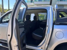 CHEVROLET S10 PICK-UP LT 2.8 TDI 4X4 CD DIESEL AUT 2019/2019 LS MULTIMARCAS VENÂNCIO AIRES / Carros no Vale