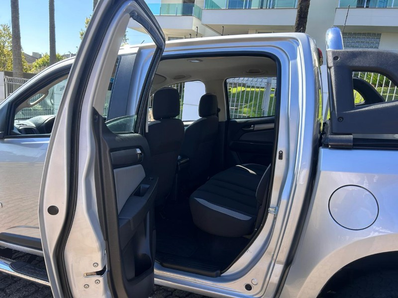 CHEVROLET S10 PICK-UP LT 2.8 TDI 4X4 CD DIESEL AUT 2019/2019 LS MULTIMARCAS VENÂNCIO AIRES / Carros no Vale