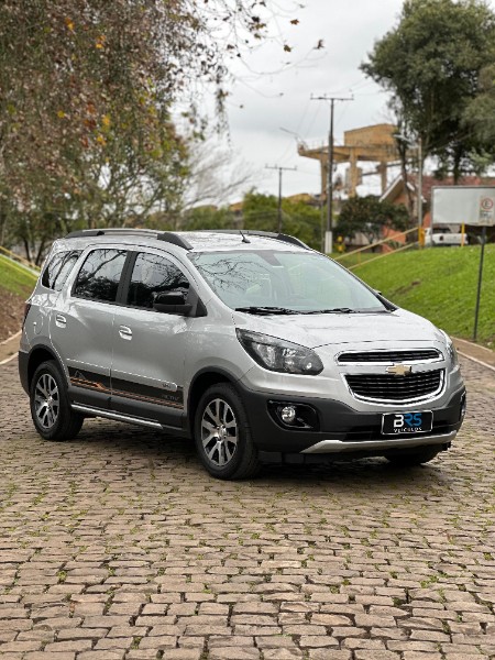 CHEVROLET SPIN ACTIV 2018/2018 BRS VEÍCULOS BOM RETIRO DO SUL / Carros no Vale