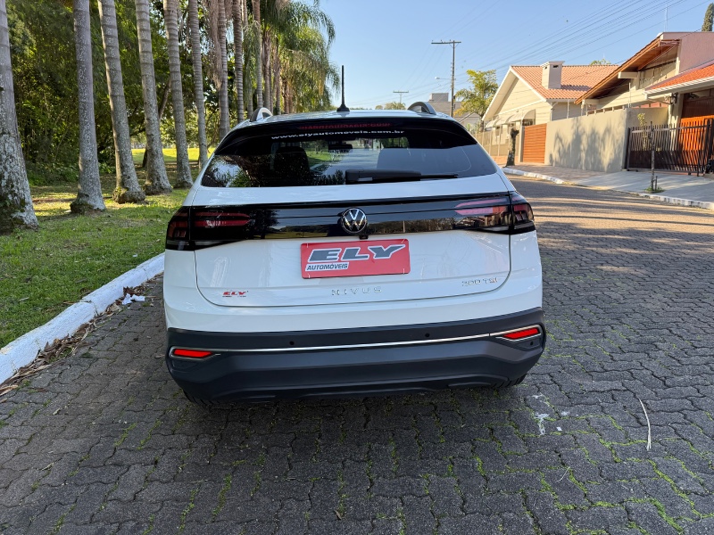 VOLKSWAGEN NIVUS 1.0 200 TSI TOTAL FLEX COMFORTLINE AUTOMÁTICO 2021/2021 ELY AUTOMÓVEIS LAJEADO / Carros no Vale