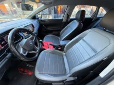 VOLKSWAGEN NIVUS 1.0 200 TSI TOTAL FLEX COMFORTLINE AUTOMÁTICO 2021/2021 ELY AUTOMÓVEIS LAJEADO / Carros no Vale
