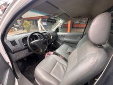 TOYOTA HILUX CAB.SIMPLES 2.5 TB /2008 MENEGHINI VEÍCULOS ARROIO DO MEIO / Carros no Vale