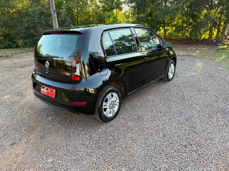 VOLKSWAGEN UP! 1.0 MOVE TSI 2018/2018 ELY AUTOMÓVEIS LAJEADO / Carros no Vale