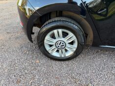 VOLKSWAGEN UP! 1.0 MOVE TSI 2018/2018 ELY AUTOMÓVEIS LAJEADO / Carros no Vale