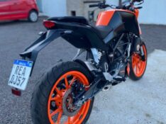 KTM 200 DUKE 2020/2020 WS MULTIMARCAS VENÂNCIO AIRES / Carros no Vale