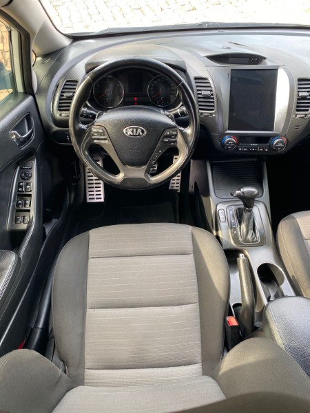 KIA CERATO SX 2013/2014 WS MULTIMARCAS VENÂNCIO AIRES / Carros no Vale