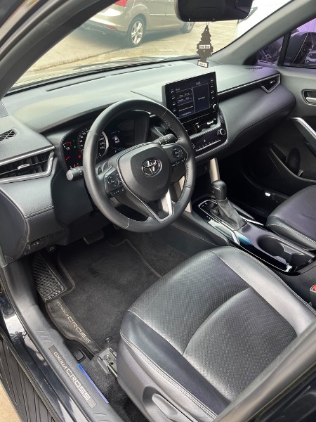 TOYOTA COROLLA CROSS XRE 2.0 16V FLEX AUT. 2022/2022 BOSCO AUTOMÓVEIS GUAPORÉ / Carros no Vale