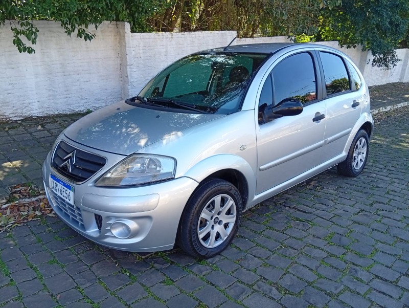 CITROEN C3 GLX 1.4 2009/2010 ALTERNATIVA VEÍCULOS LAJEADO / Carros no Vale