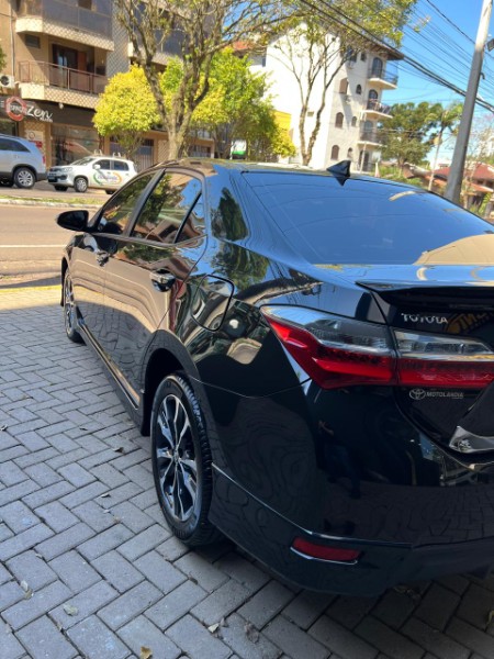 TOYOTA COROLLA XRS 2.0 2018/2019 ALTERNATIVA VEÍCULOS LAJEADO / Carros no Vale