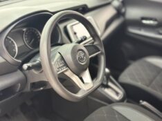 NISSAN KICKS 1.6 16V FLEXSTART S 4P XTRONIC 2017/2018 MAIS FÁCIL VEÍCULOS SANTA CRUZ DO SUL / Carros no Vale