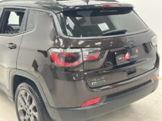 JEEP COMPASS 2.0 16V FLEX LIMITED AUTOMÁTICO 2019/2020 MAIS FÁCIL VEÍCULOS SANTA CRUZ DO SUL / Carros no Vale