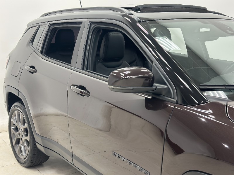 JEEP COMPASS 2.0 16V FLEX LIMITED AUTOMÁTICO 2019/2020 MAIS FÁCIL VEÍCULOS SANTA CRUZ DO SUL / Carros no Vale