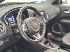 JEEP COMPASS 2.0 16V FLEX LIMITED AUTOMÁTICO 2019/2020 MAIS FÁCIL VEÍCULOS SANTA CRUZ DO SUL / Carros no Vale