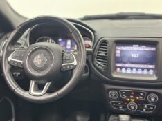 JEEP COMPASS 2.0 16V FLEX LIMITED AUTOMÁTICO 2019/2020 MAIS FÁCIL VEÍCULOS SANTA CRUZ DO SUL / Carros no Vale