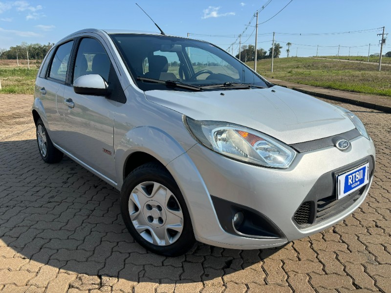 FORD FIESTA CLASS 1.6 /2011 RT 811 VEÍCULOS ARROIO DO MEIO / Carros no Vale