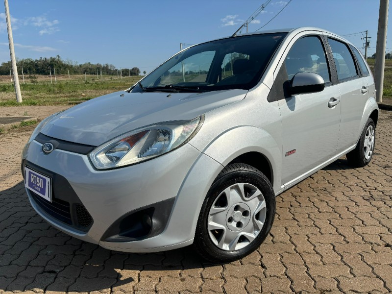 FORD FIESTA CLASS 1.6 /2011 RT 811 VEÍCULOS ARROIO DO MEIO / Carros no Vale