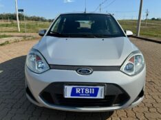 FORD FIESTA CLASS 1.6 /2011 RT 811 VEÍCULOS ARROIO DO MEIO / Carros no Vale