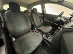 HYUNDAI HB20X 1.6 PREMIUM 16V 2016/2017 MAIS FÁCIL VEÍCULOS SANTA CRUZ DO SUL / Carros no Vale