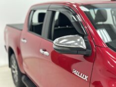 TOYOTA HILUX 2.8 D-4D TURBO DIESEL CD SRV 4X4 AUTOMÁTICO 2018/2019 MAIS FÁCIL VEÍCULOS SANTA CRUZ DO SUL / Carros no Vale
