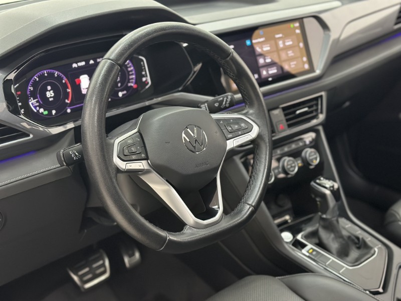 VOLKSWAGEN TAOS HIGHLINE 1.4 250 TSI 2021/2022 MAIS FÁCIL VEÍCULOS SANTA CRUZ DO SUL / Carros no Vale