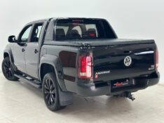 VOLKSWAGEN AMAROK 3.0 V6 EXTREME CD 4X4 AUTOMÁTICO 2020/2020 MAIS FÁCIL VEÍCULOS SANTA CRUZ DO SUL / Carros no Vale